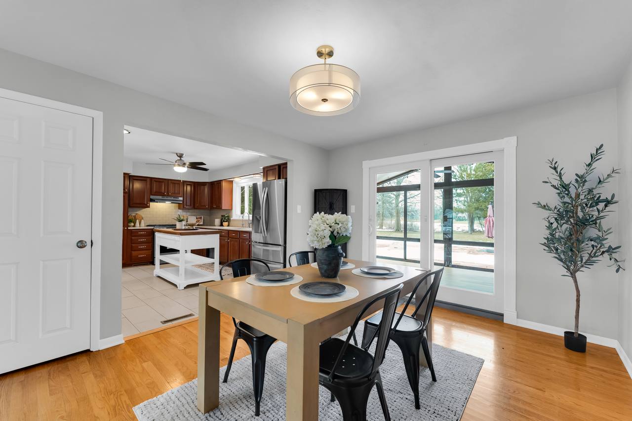 Dining room interior photography